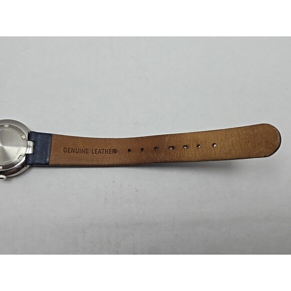 Cross WFK19 Bullseye Blue Dial Quartz Watch Date Womens Silver Tone New Battery - Picture 11 of 12